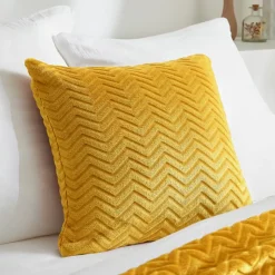 Cuscino quadrato in flanella (45 x 45 cm) Zag Giallo senape
