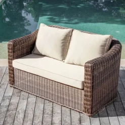 Hot Divano da giardino in resina intrecciata 2 posti Calvi Seppia e beige Tavolini Da Giardino, Divani