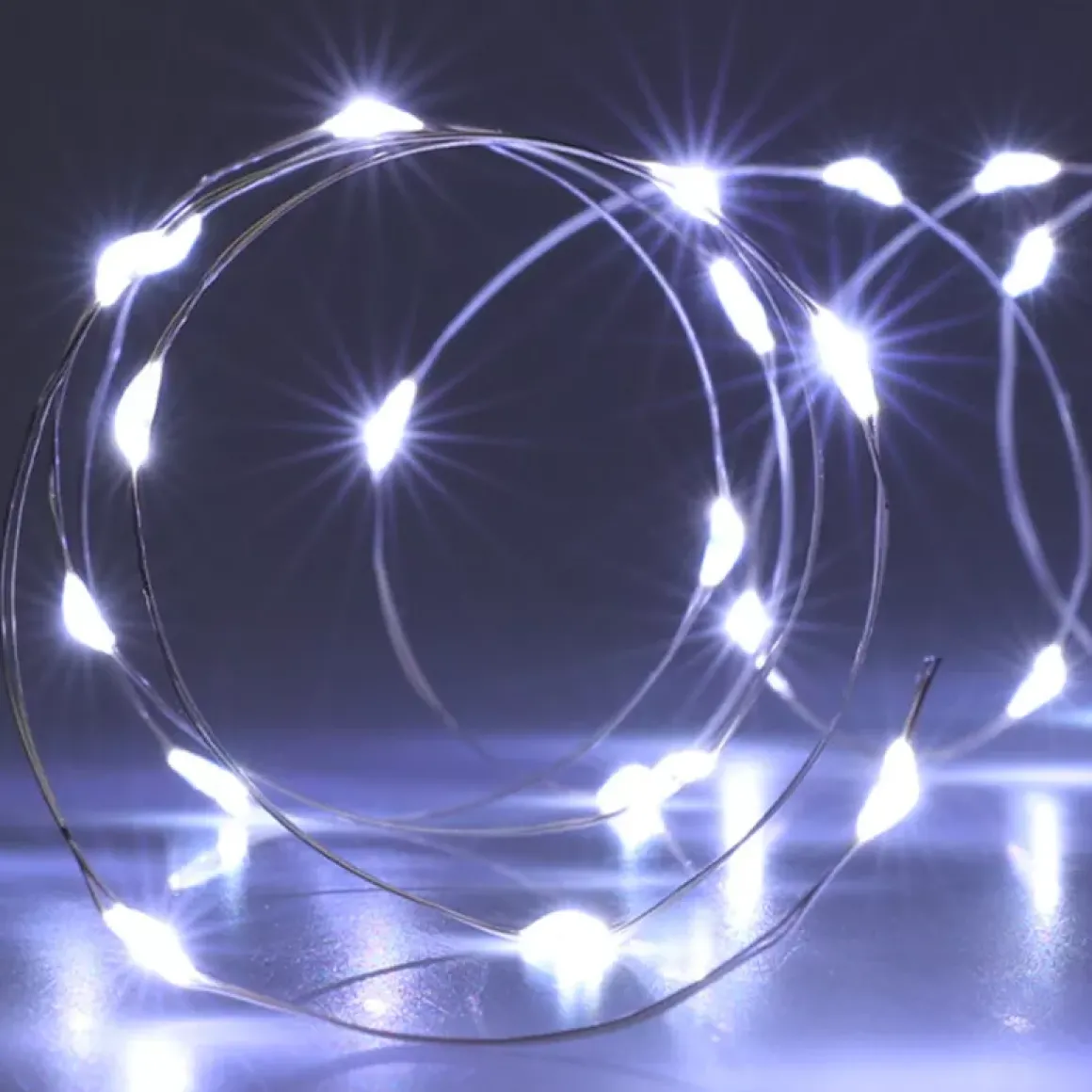 Ghirlanda luminosa a pile 4 m 80 Micro LED Filo d'argento Bianco freddo