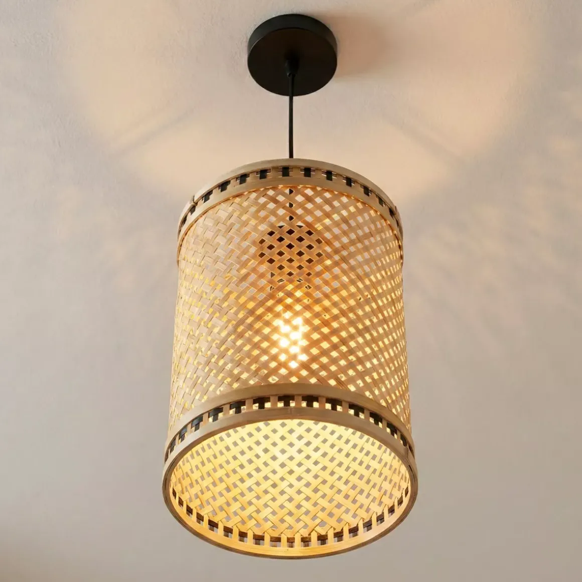 Lampada a sospensione in bambù (H30 cm) Estepona Nero e naturale