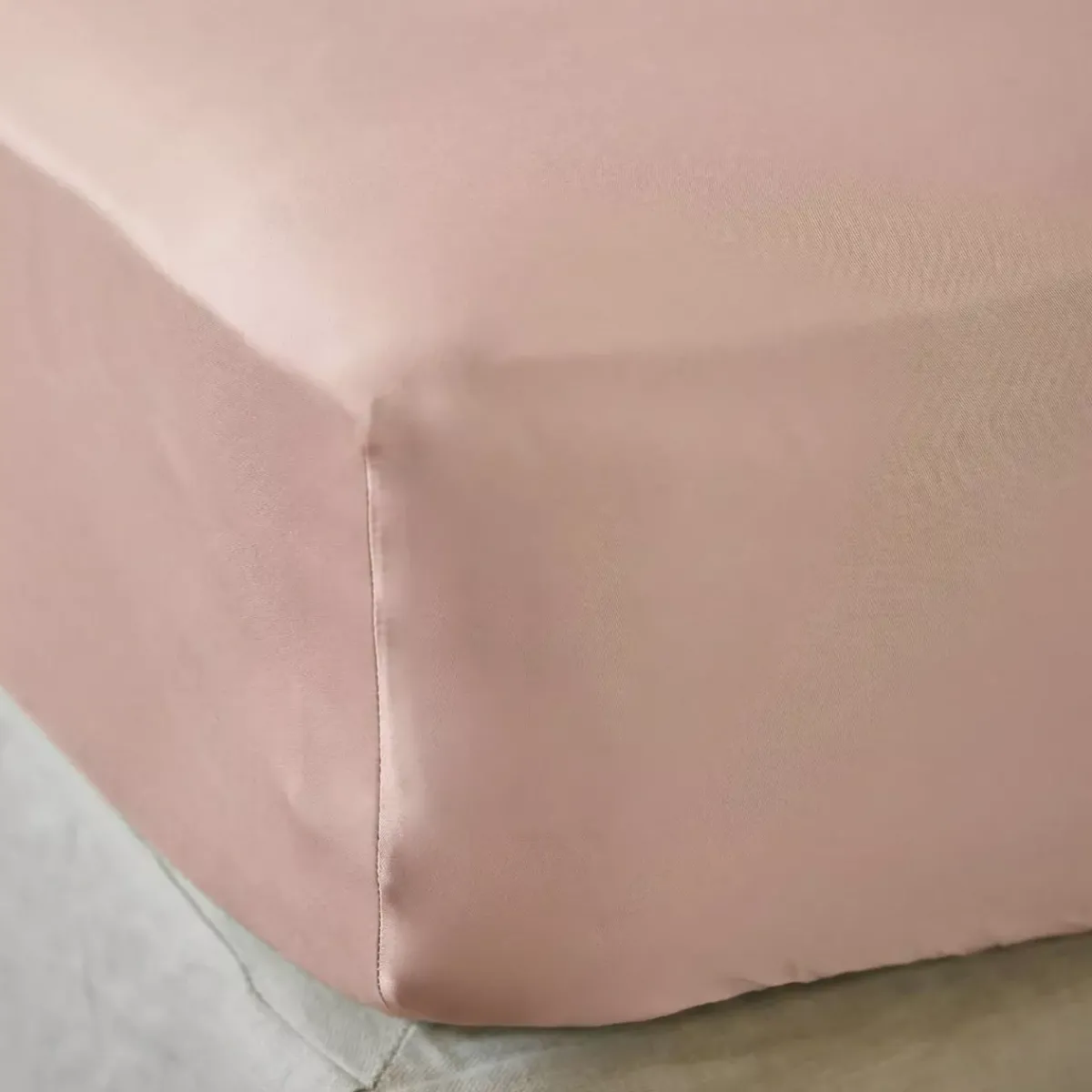 Clearance Lenzuolo sotto in raso di bambù (180 x 200 cm) Sienna Rose blush Lenzuola Con Angoli