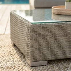Outlet Tavolino da giardino quadrato in resina intrecciata Palma Tavolini Da Giardino, Divani